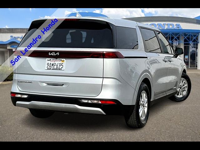 2022 Kia Carnival LXS