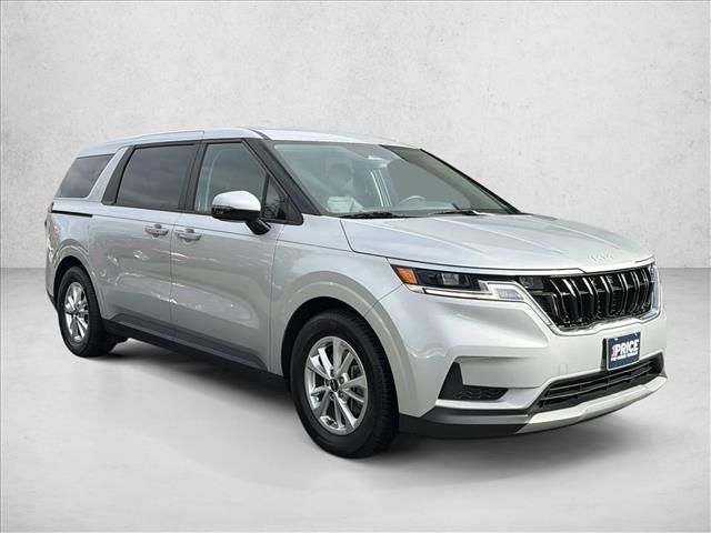 2022 Kia Carnival LXS