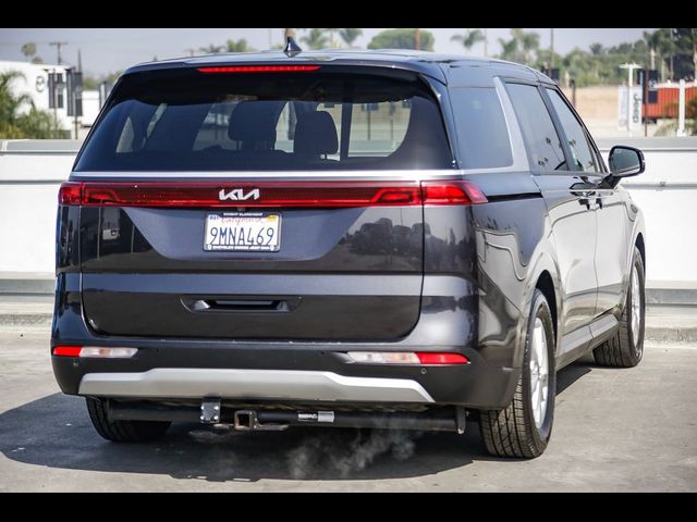 2022 Kia Carnival LX