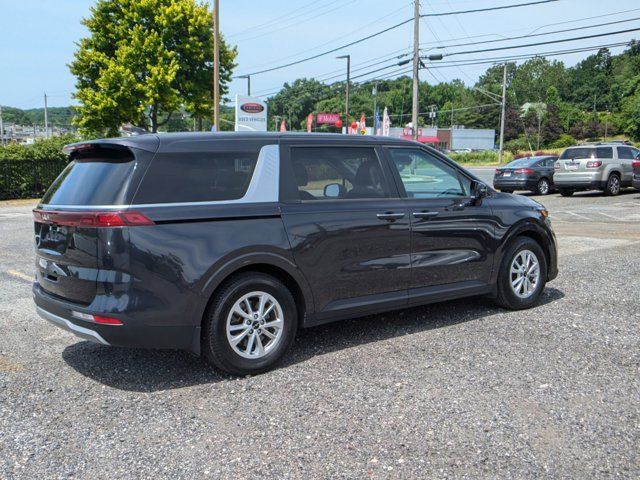 2022 Kia Carnival LXS