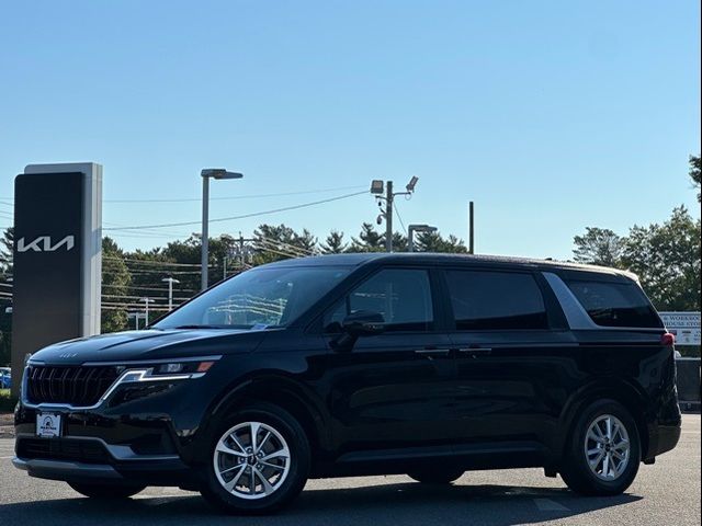 2022 Kia Carnival LXS