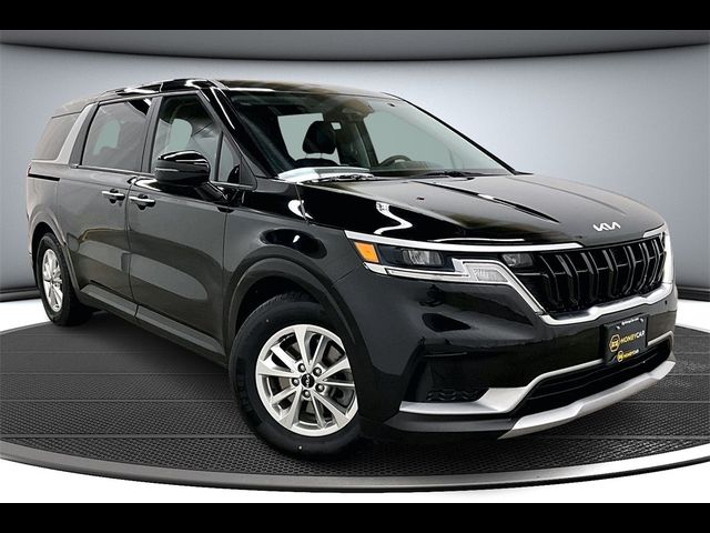 2022 Kia Carnival LXS