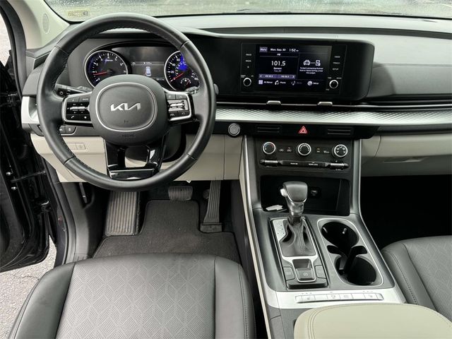 2022 Kia Carnival LXS