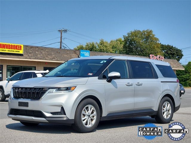 2022 Kia Carnival LXS