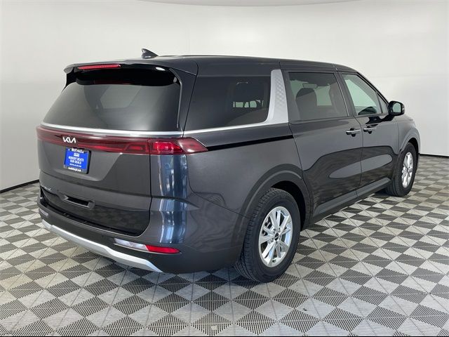 2022 Kia Carnival LX