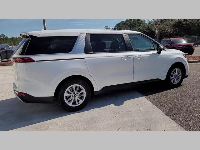 2022 Kia Carnival LXS