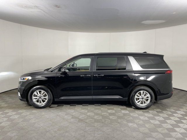 2022 Kia Carnival LXS