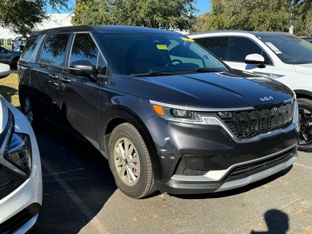 2022 Kia Carnival LXS