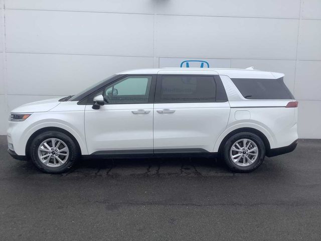 2022 Kia Carnival LXS