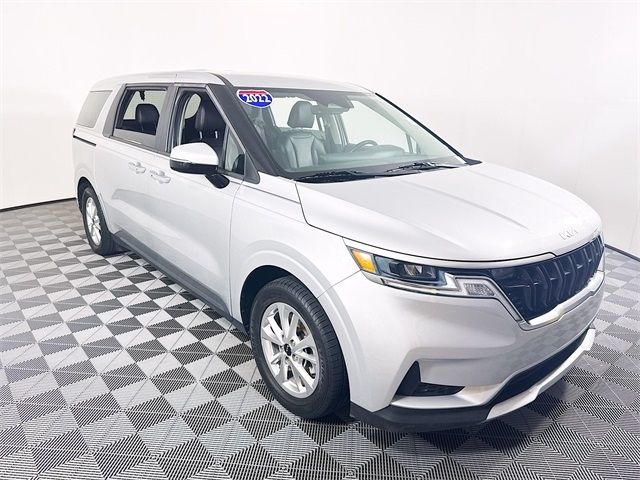 2022 Kia Carnival LXS