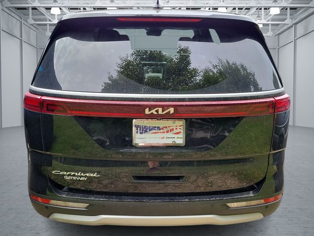 2022 Kia Carnival LXS