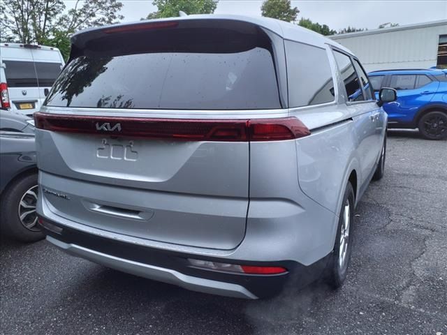 2022 Kia Carnival LXS