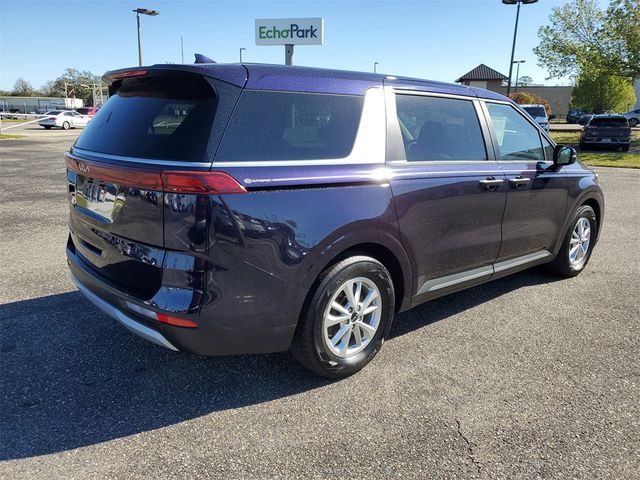 2022 Kia Carnival LX