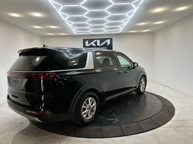 2022 Kia Carnival LXS