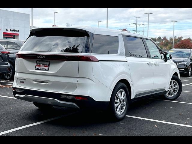 2022 Kia Carnival LXS