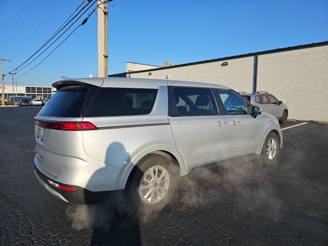 2022 Kia Carnival LXS