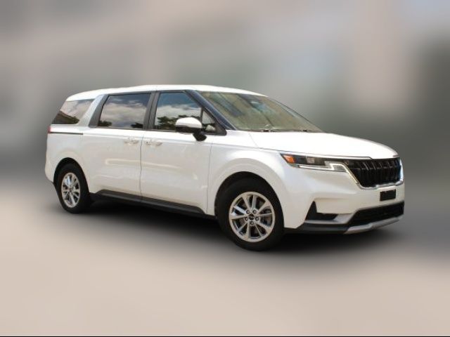 2022 Kia Carnival LX
