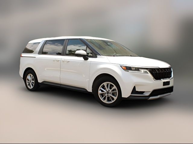 2022 Kia Carnival LX