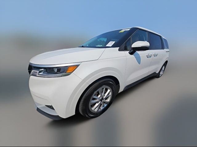 2022 Kia Carnival LX