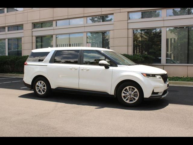 2022 Kia Carnival LX