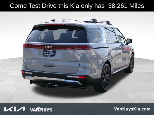 2022 Kia Carnival SX