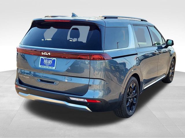 2022 Kia Carnival SX