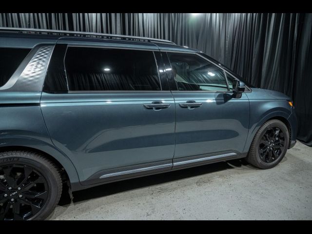 2022 Kia Carnival SX