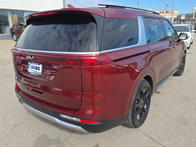 2022 Kia Carnival SX