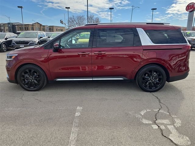 2022 Kia Carnival SX