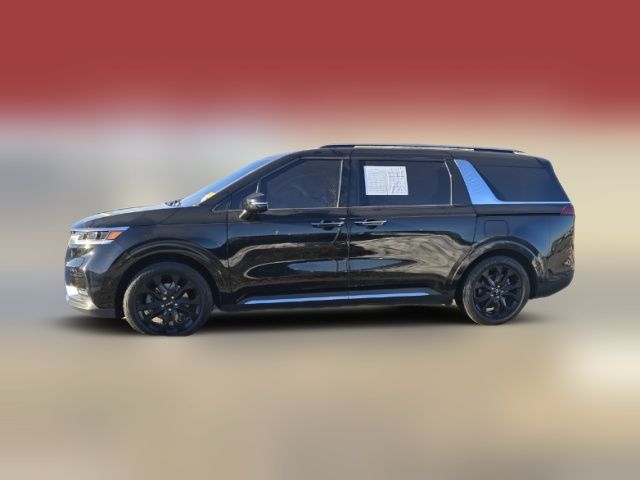 2022 Kia Carnival SX