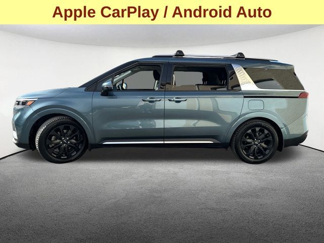 2022 Kia Carnival SX