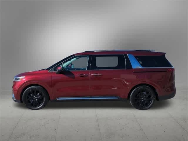 2022 Kia Carnival SX