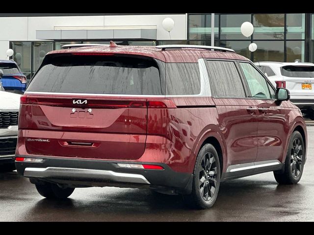 2022 Kia Carnival SX