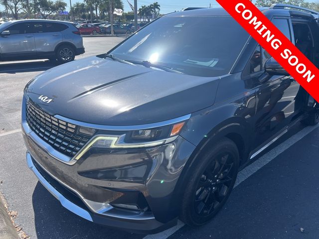 2022 Kia Carnival SX