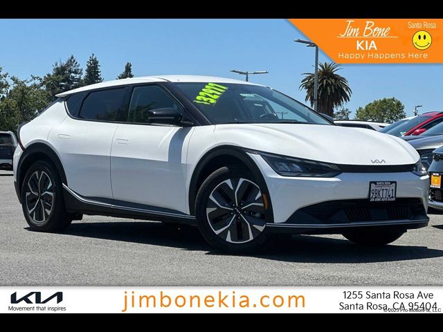 2022 Kia EV6 Light