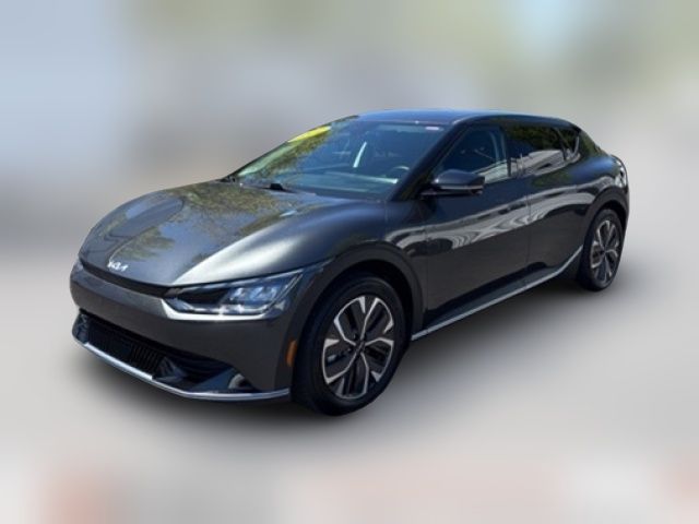 2022 Kia EV6 Light
