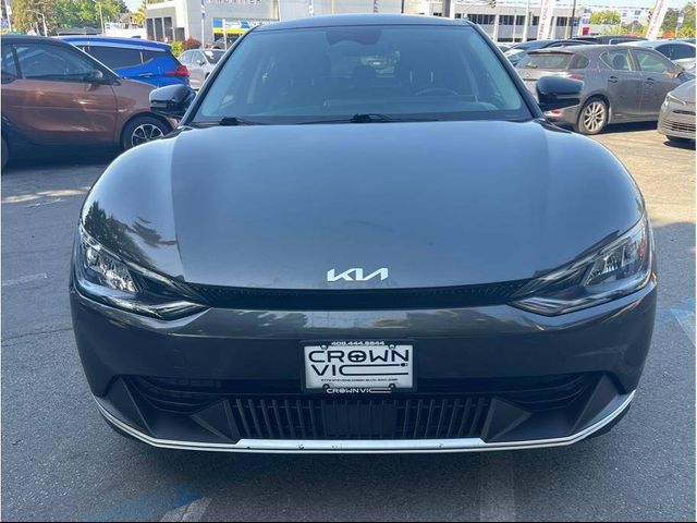 2022 Kia EV6 Light
