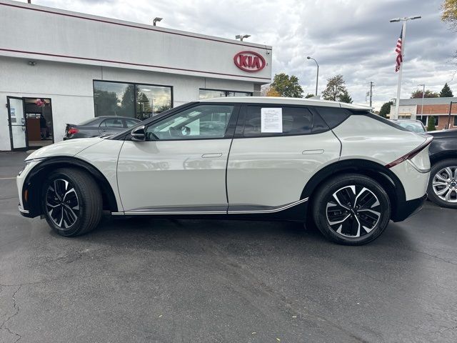 2022 Kia EV6 Wind