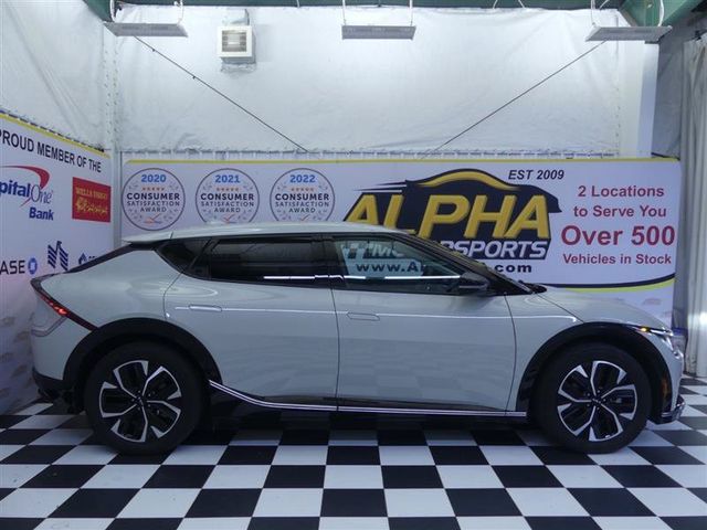 2022 Kia EV6 Wind