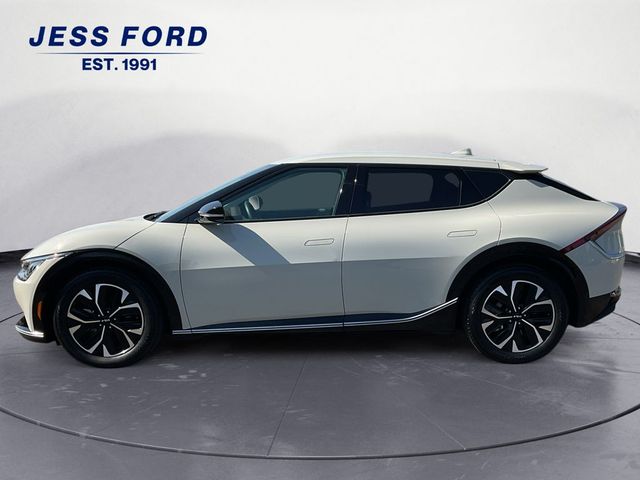 2022 Kia EV6 Wind