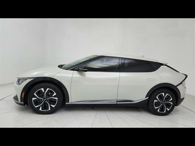 2022 Kia EV6 Wind