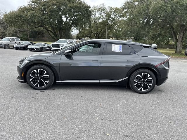 2022 Kia EV6 Wind