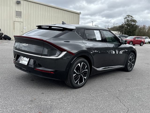 2022 Kia EV6 Wind
