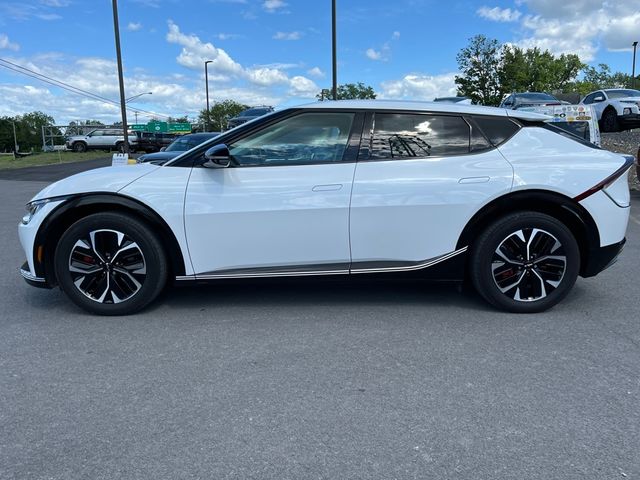 2022 Kia EV6 Wind