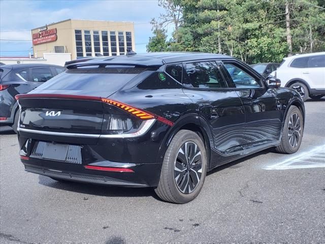 2022 Kia EV6 Wind