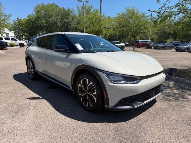 2022 Kia EV6 Wind