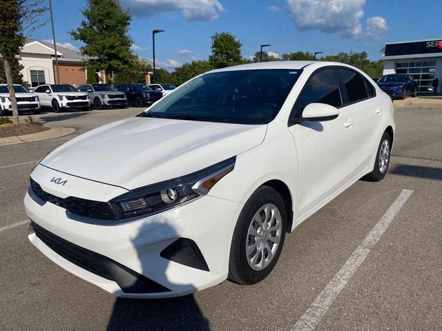 2022 Kia Forte FE