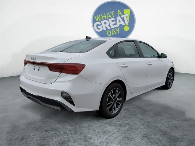 2022 Kia Forte LXS