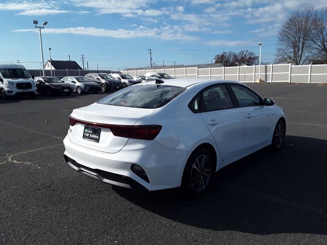 2022 Kia Forte LXS