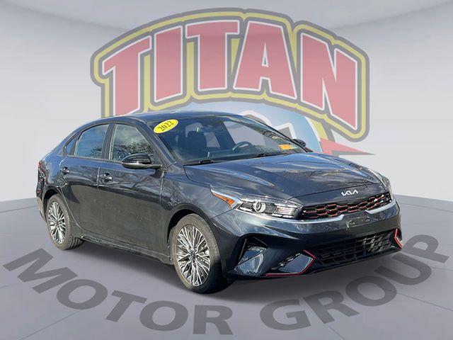 2022 Kia Forte GT-Line